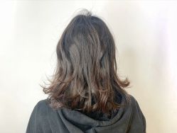 -PE SALON