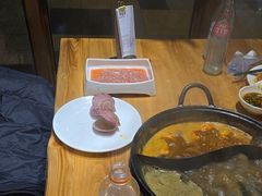 -香逸山自助火锅
