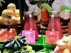 -雍容荟帝王蟹活龙虾展台自助(IFS黑金店)