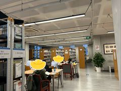 -朝阳区图书馆(小庄店)