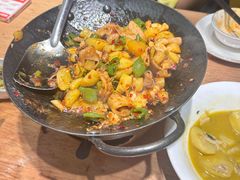 -聚鑫朋酸菜肥肠(九龙仓店)