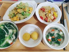 -天鹅到家·保姆月嫂育儿嫂(总店)