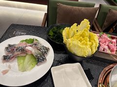 -得意咚瓜·顺德鱼生·冬瓜火锅(深圳首店)