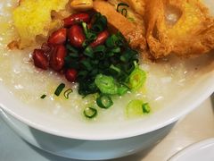 荔湾艇仔粥-赏点粤式点心(广州塔店)