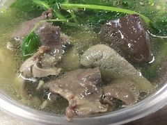 -三身人金新肠粉(丹霞店)