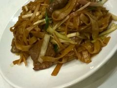 干炒牛河-稻香酒家·34年老字号·港式粤菜(汉街店)