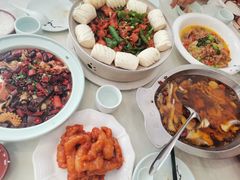-鑫巴蜀小镇 · 水煮鱼专研店(玉桥店)