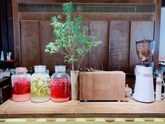 -Metal hands·铁手咖啡