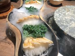 -蘑界·野生菌火锅(深业上城店)