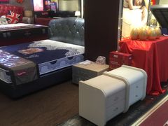 -香江家居品牌工厂批发城