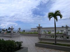 -芽庄日出海滩水疗酒店