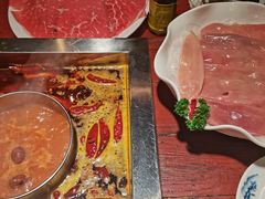 -二荆条·蜀鲜汇城市森林火锅