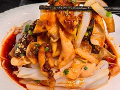 -老来福·非遗酸汤兔(凯旋路店)