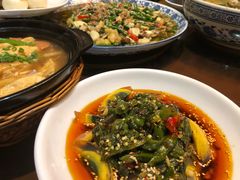 -阿巴佬渝菜主题餐厅