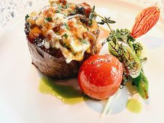 碳烤谷祠200天黑安格斯菲力-弦月窗LUNETTE BY AMANDA(复兴路店)