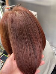 -Tloml salon