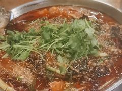 -重庆鸡公煲·青锅花椒鱼(牡丹江路店)