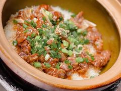 牛仔骨煲仔饭-红星光发煲仔饭(文海店)