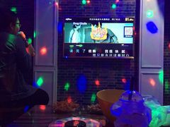 -蓝乐光量贩KTV(浦东禹悦汇店)