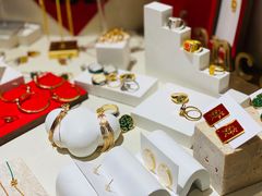 -LADY FAFA(巨鹿路陕西南路路口店)