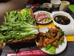 -四季喧黔味豆米火锅(万达广场店)