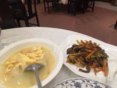 成都蛋汤-梅龙镇酒家(南京西路总店)