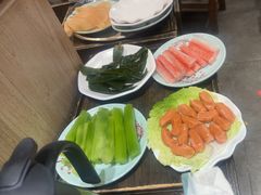 -肖肖酸萝卜鱼火锅(总店)