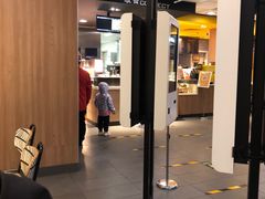 -麦当劳(欢乐谷店)
