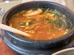 石锅酱汤-英兰朝族饭店·英兰锅包肉(佳园路店)