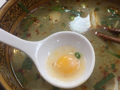 -桥香园云南过桥米线(金马碧鸡店)