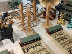 -肆兮眼镜·蔡司·徕卡战略合作店(大坪店)