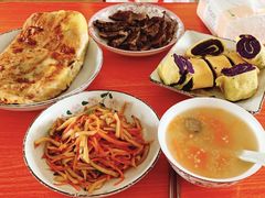 -爱月宝月嫂·育儿嫂(哈尔滨总店)