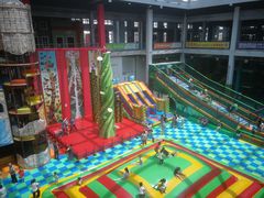 -蒙特利亲子乐园