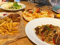 -菲滋意式餐厅(金华银泰城店)