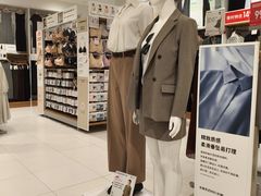 -优衣库(郑州二七万达广场店)