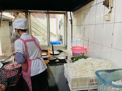 -正宗杨记普洱酸醋米线(总店)