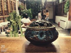 -丽江庭院·云南野生菌·海鲜火锅(鼓楼四合院店)