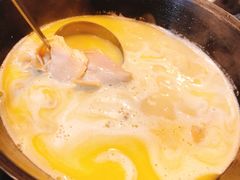 -鲜入围煮花胶鸡海鲜火锅