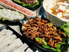 -土连锅·现熬养生汤锅(梁家巷店)