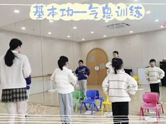 -飞童凡响艺术学校(松江区九里亭校区)
