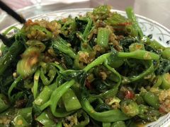 -洪霞餐馆