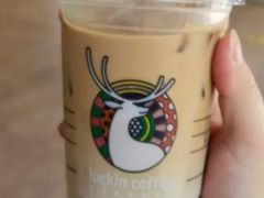 小陨石大红袍厚乳-瑞幸咖啡(德商国际店)