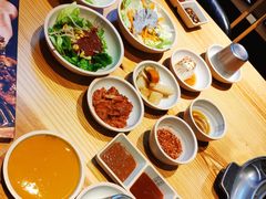 -喜来稀肉(北外滩白玉兰广场店)