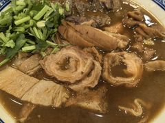 卤煮火烧-北京小肠陈饭庄(方庄店)