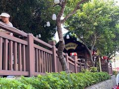 -龙凤山庄影视度假村