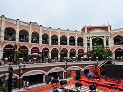 -佛罗伦萨小镇广佛名品奥特莱斯(疏港路店)