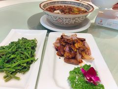 -渝信川菜(南滨店)