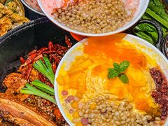 -四小区火锅·巷子里的重庆火锅(花照壁店)
