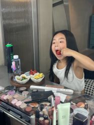 -LIIZ肖像(悦动新门西店)