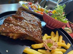 烤肋排-LUCCA卢卡西班牙海鲜饭(远洋广场店)